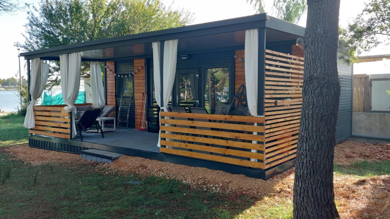 Sak Mobile Home Privlaka 普利拉卡 外观 照片